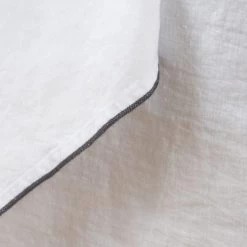 Febronie 4x Sets De Table En Lin Lavé 30x50 Blanc Neige Bordure Noir -Tabliers et torchons Soldes 4x sets de table en lin lave 30x50 blanc neige bordure noir 3