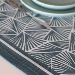 Maison Jean-Vier Chemins De Table Chemin De Table Bleu 50x155 Cm -Tabliers et torchons Soldes chemin de table bleu 50x155 cm 2