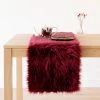 Maisons Du Monde Chemins De Table Chemin De Table Imitation Fourrure Rouge 40x160