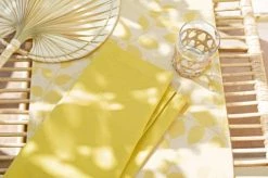 Magma Chemins De Table Exterieur Moutarde - Lot De 2 - 145x40 -Tabliers et torchons Soldes chemins de table exterieur moutarde lot de 2 145x40 3