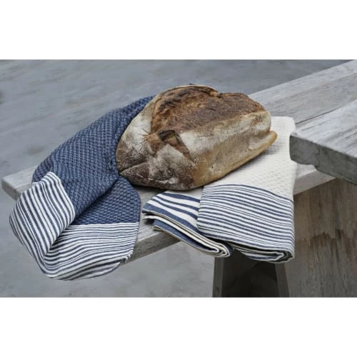 Febronie Tabliers Et Torchons Set De 3 Torchons En Coton 60x40 Bleu Jean Et écru 3 Febronie Tabliers Et Torchons Set De 3 Torchons En Coton 60x40 Bleu Jean Et écru – Image 3