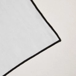 Madura Sets De Table Set De Table 35x45 Cm Blanc Pur Et Bourdon Noir En Lin -Tabliers et torchons Soldes set de table 35x45 cm blanc pur et bourdon noir en lin 2