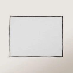 Madura Sets De Table Set De Table 35x45 Cm Blanc Pur Et Bourdon Noir En Lin