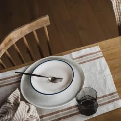 Gabrielle Paris Sets De Table Set De Table En Lin Lavé Large Rayures Beige/blanc 35x50 7 Gabrielle Paris Sets De Table Set De Table En Lin Lavé Large Rayures Beige/blanc 35x50 -Tabliers et torchons Soldes set de table en lin lave large rayures beige blanc 35x50 3