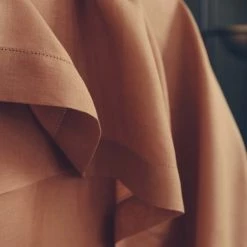 Alexandre Turpault Sets De Table Set De Table En Lin Marron Cuivre 37x50 -Tabliers et torchons Soldes set de table en lin marron cuivre 37x50 5